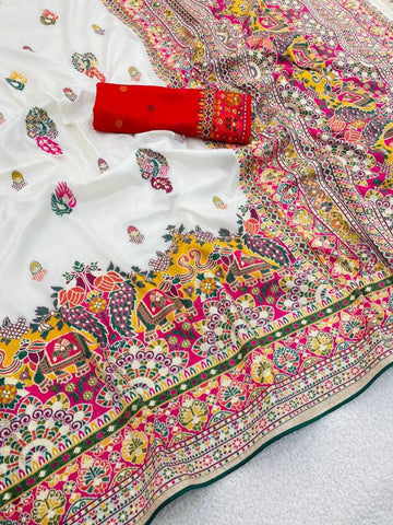 Rang Mahal Heritage – Exquisite Soft Silk Saree with Paithani Border & Pashmina Art