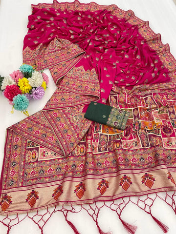 RangRani Royale – Magenta Silk Saree with Heritage Zari Border & Contrast Green Blouse